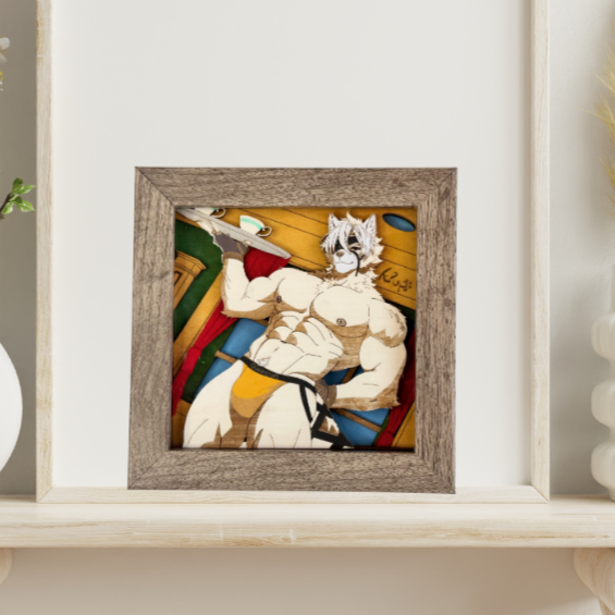 Lycaon 8x8 on mantel